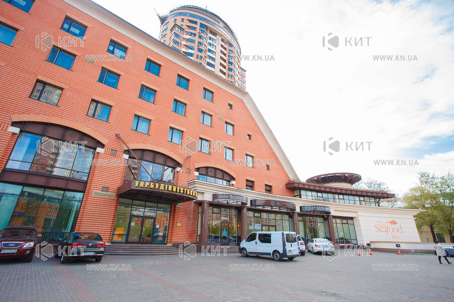 БЦ Лесі Українки, 30В